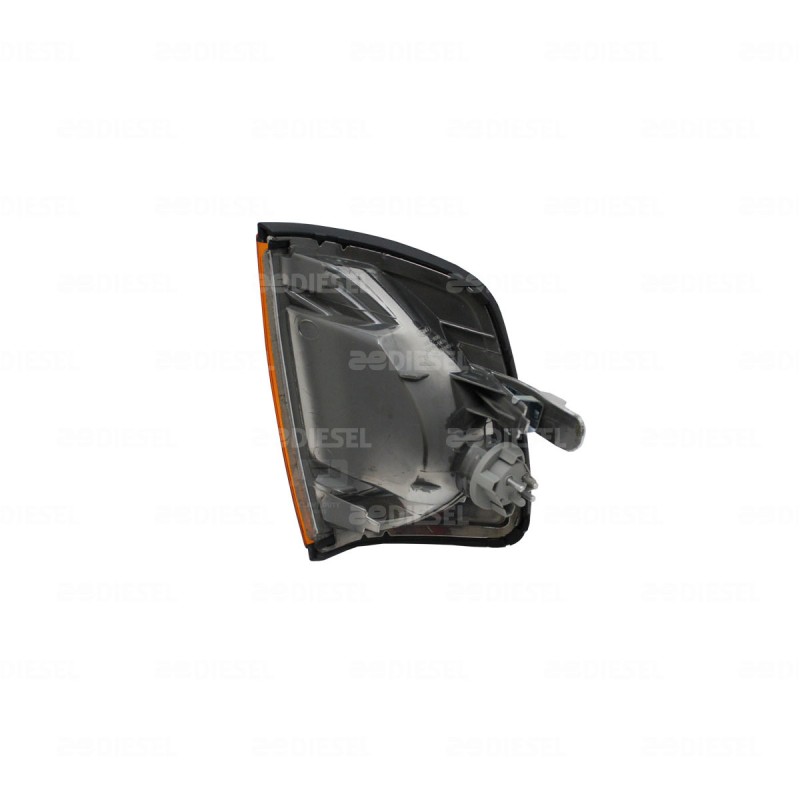 PLAFÓN CUARTO DELANTERO IZQUIERDO FREIGHTLINER