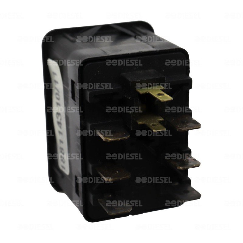 INTERRUPTOR 1P 6T MOMENTANEO L/A IM1062 DESCONTINUADO